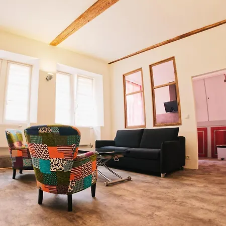 Le Relais Des Seigneurs - 5 Mn Royal Palace De Kirrwiller *